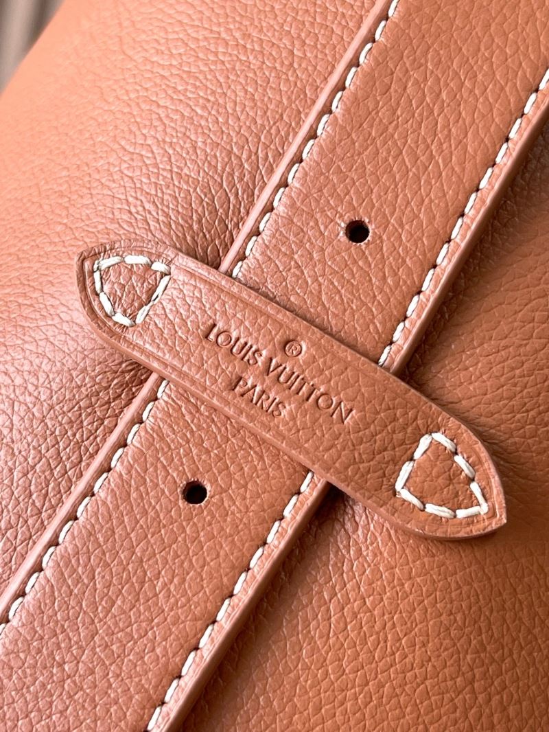 Louis Vuitton Hobo Bags